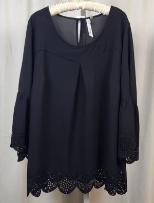 Black Three-Quarter Length Sleeve Blouse