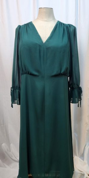 Green Shear ¾ Sleeve Dress