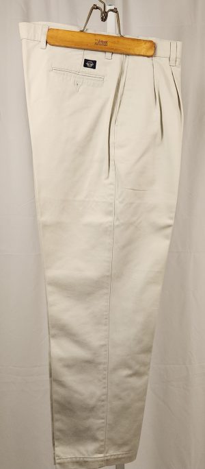 Men-Beige Dockers Pleated Front Pants