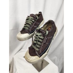 American Eagle Canvas Sneaker