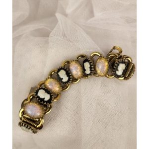 Cameo Link Bracelet